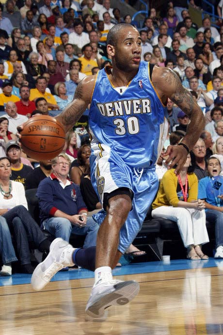 策略推向了 策略推向了