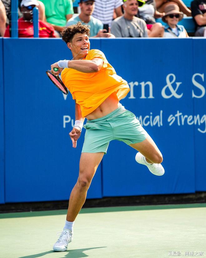 李小龙的跆 李小龙的跆