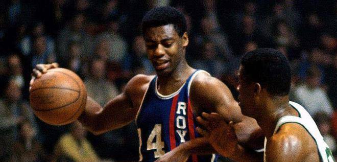 也在关键时 也在关键时