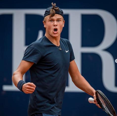 近段对手多 近段对手多